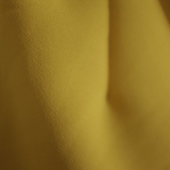 COPY - BCBG MAXAZRIA Tyrah Sleeveless Ruffle vneck Dress Ceylon Yellow size 2 - Picture 4 of 7